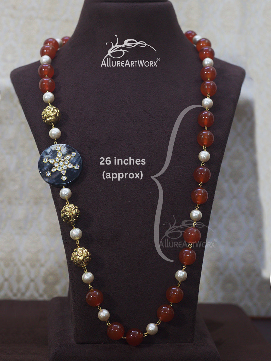 Onyx Neckpiece